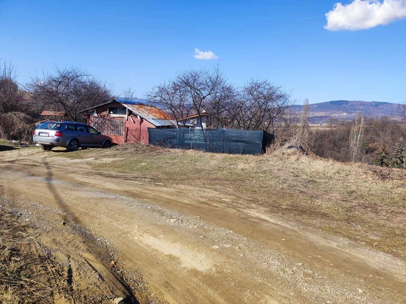 Парцел (УПИ), с.Рударци, 675 м²